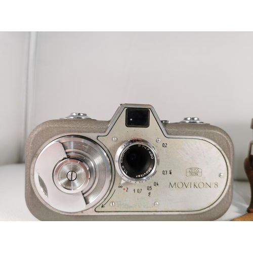 113 - Vintage Zeiss Ikon Movikon 8 cine camera with original leather case