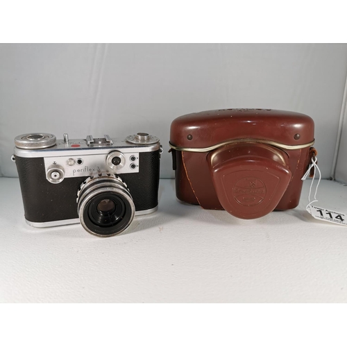 114 - Rare Corfield Periflex 3 camera with a Lumax 2.8 45mm lens with its original leather case in good co... 