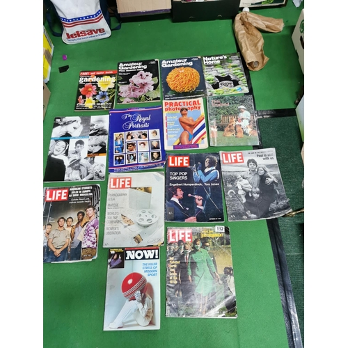 112 - Quantity of vintage magazines inc Life magazines etc