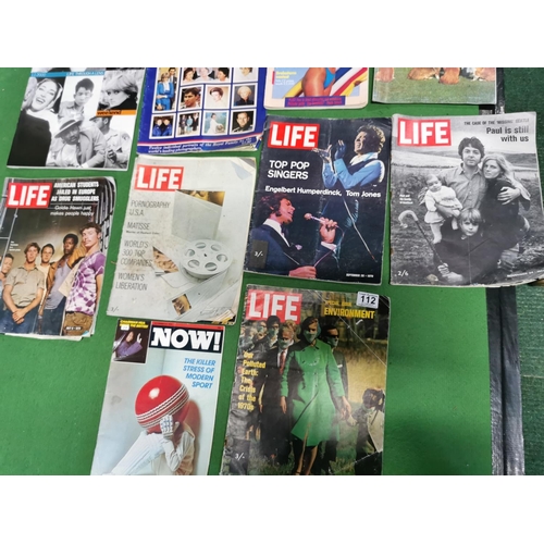 112 - Quantity of vintage magazines inc Life magazines etc