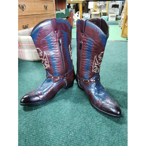 26 - Pair of ornate leather cowboy boots size 46. in very good condition