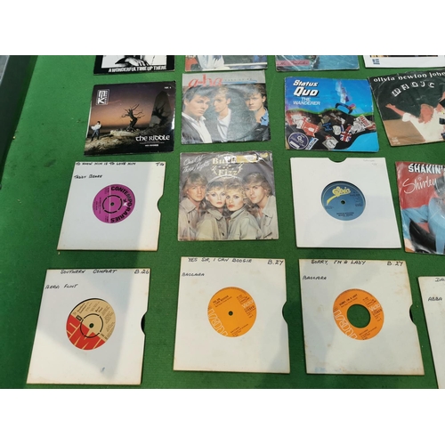 115 - Large job lot of 45 single records inc some good bands,  Elvis Presley, Paul McCartney, Madonna etc ... 