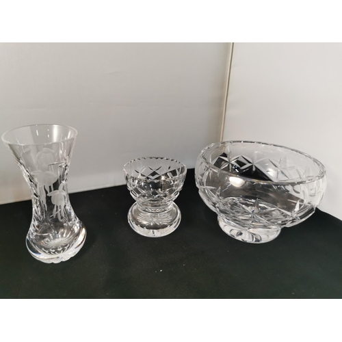 146 - four pieces of good quality crystal glassware inc a Thomas Webb bowl and four cups & saucers inc Roy... 