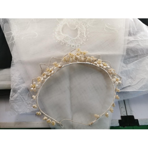 160 - 1950's wedding veil with a wedding tiara in good condition