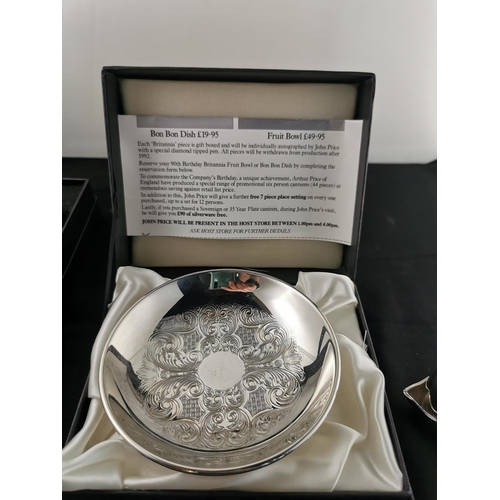 172 - Quantity of silver plated items inc boxed grenadier dishes, a boxed Britannia bonbon dish and a plat... 