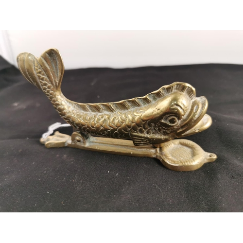 177 - Vintage bronze coy carp door knocker