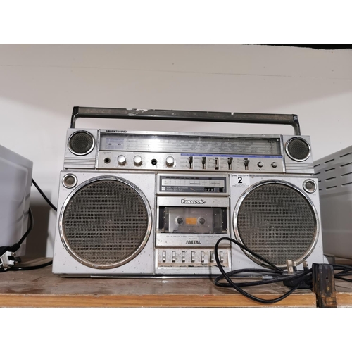 2 - Vintage Panasonic RX-5150LE boombox with cassette and radio tuner, Ariel broken but present, missing... 