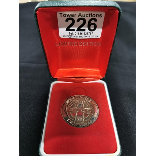 226 - Very rare cased limited edition hallmarked silver Welsh Millennium coin, Coin is for Llanfihangel Ab... 