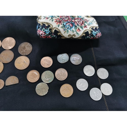 232 - Large quantity of various British coins inc a threepence set 50p coins bun pennies etc