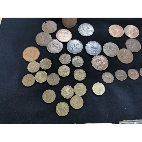 232 - Large quantity of various British coins inc a threepence set 50p coins bun pennies etc