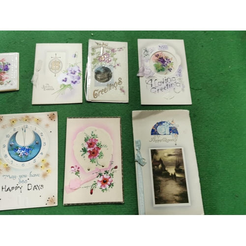 280 - Quantity of 25 vintage ornate greeting cards