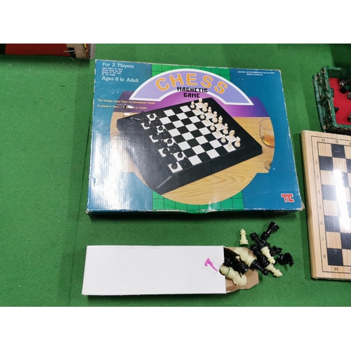 314 - Box full of various chess games