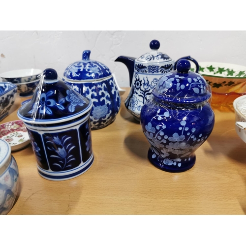 320 - Quantity of blue and white oriental china inc lidded pots, teapots, bowls, Saki set etc