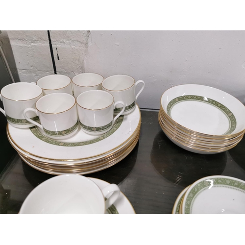 321 - Comprehensive Royal Doulton Rondelay pattern diner / tea set 86 pieces in total, crack to one of the... 