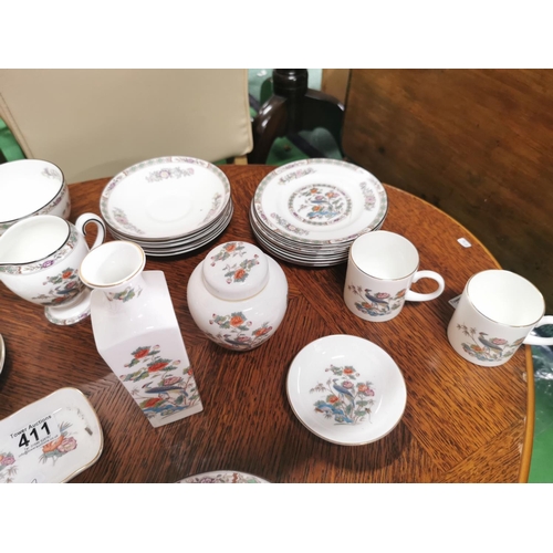 411 - 49 piece Wedgwood Kutani Crane pattern tea set in good condition