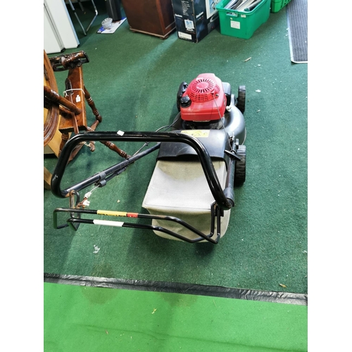 554 - Izy Honda petrol lawn mower 2.7kw in working order