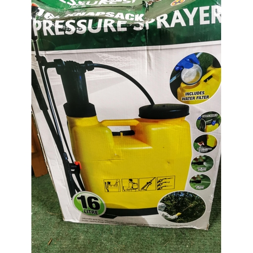 24 - 16 litre pressure sprayer