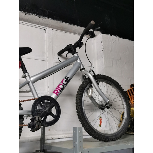 573 - Ridge ladies mountain bike 15inch frame