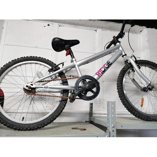 573 - Ridge ladies mountain bike 15inch frame