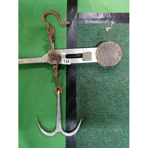 134 - Large & heavy Butchers / farmers scales