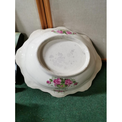41 - Large antique/vintage ewer and bowl, 20 Pifco party lanterns etc