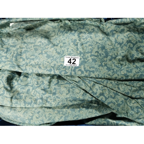 42 - Corniche fabrics 