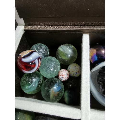 22 - Interesting assortment of unusual & different colourful marbles inc. vintage along with jewellery bo... 