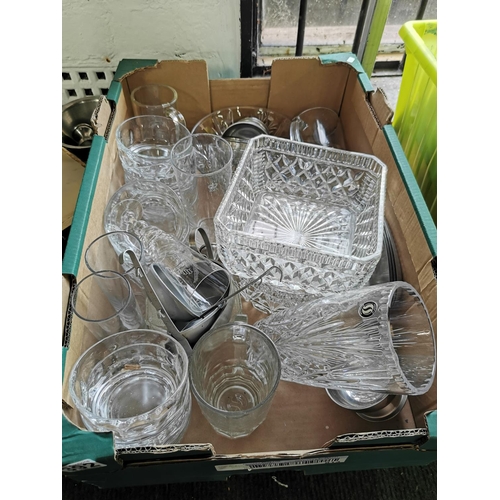 392 - Large quantity of variuos glassware kinc crystal cut glass along with stainless steel kitchen items,... 