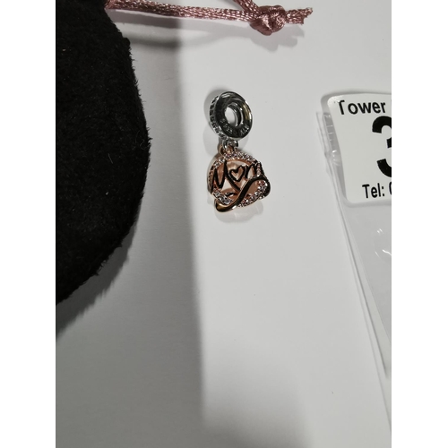 39 - Genuine new direct from store Pandora rose gold 