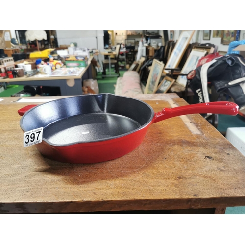 397 - Ernesto  cast iron red frying pan. Energy saving for all hob types