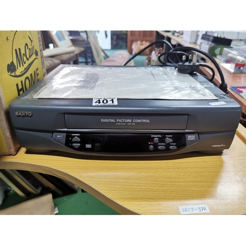 401 - Sanyo VHS video player along with a box full of good vhs video tapes inc 9 classic disney movies 4 b... 