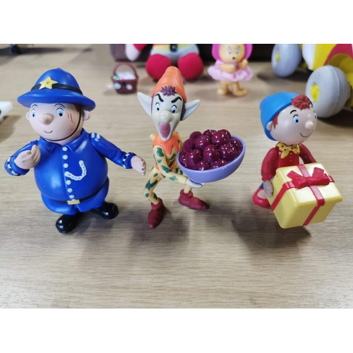 113 - Collection of Noddy toys inc a rubber (sponge) Noddy in his car. Measures 20cm height x 26cm width 1... 