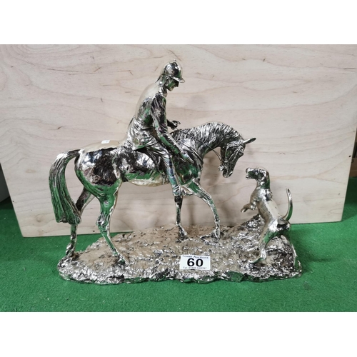 60 - Collection of collectable figures relating to hunting inc, an interesting pewter figure group on a w... 