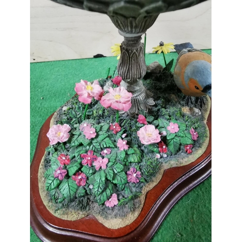 64 - Pretty bird bath figure by danbury mint garden gathering in excellent condition height 17cm width 19... 