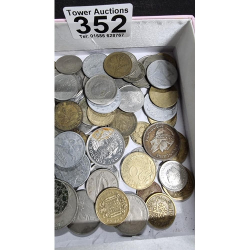 352 - Quantity of various vintage coins from around the world