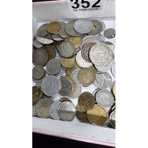 352 - Quantity of various vintage coins from around the world