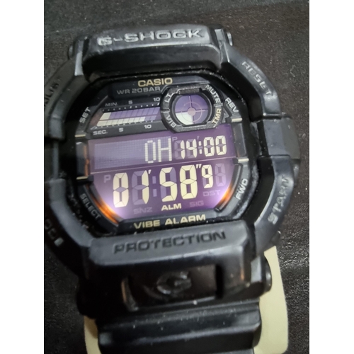 211 - Vintage Casio G-Shock digital watch WR20Bar with alarm and light in excellent condition fully workin... 