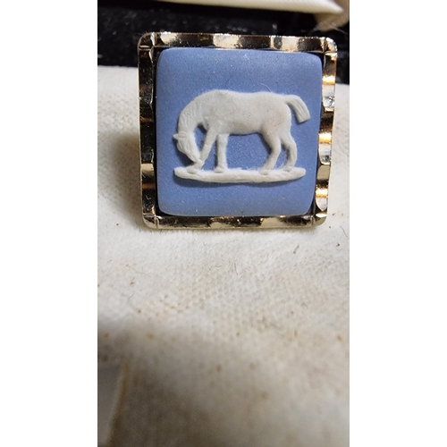 272 - Pair of horse related Wedgwood cufflinks by Stratton in their original case featuring blue jasper ho... 