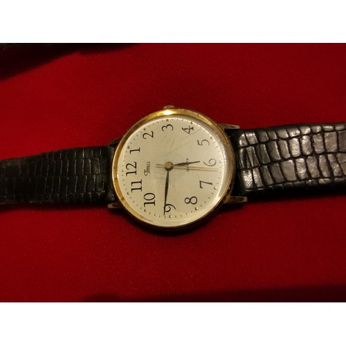 358 - Quantity of Gents & Ladies fashion watches Inc. Sekonda holographic dial watch. Brands Inc. Lorus, T... 