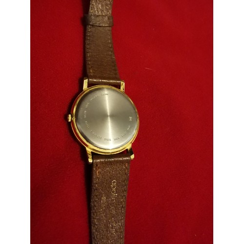 358 - Quantity of Gents & Ladies fashion watches Inc. Sekonda holographic dial watch. Brands Inc. Lorus, T... 