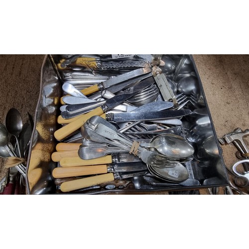120 - Box full of various vintage cutlery