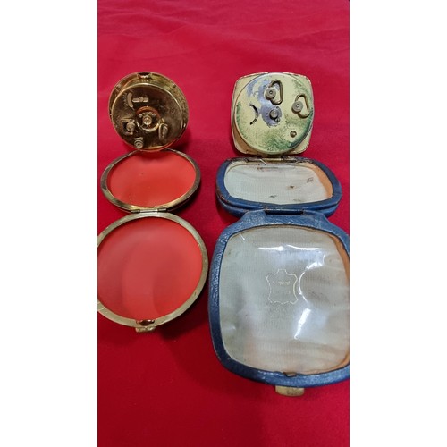 138 - 2x vintage travel clocks, one is by Smiths and the other is by Solo
