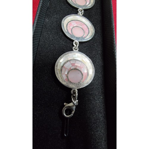 142 - 925 silver Mother of Pearl bracelet 7 inches in length in good condition