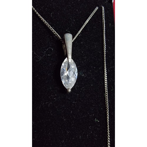 164 - 925 silver pendant inset with a large CZ stone on a 16 inch 925 silver chain