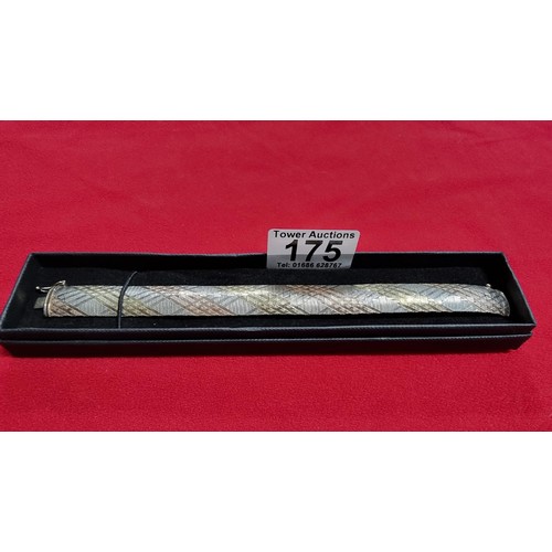 175 - 925 silver Tricolour bracelet with yellow and Rose gold plating in excellent clean condition marked ... 