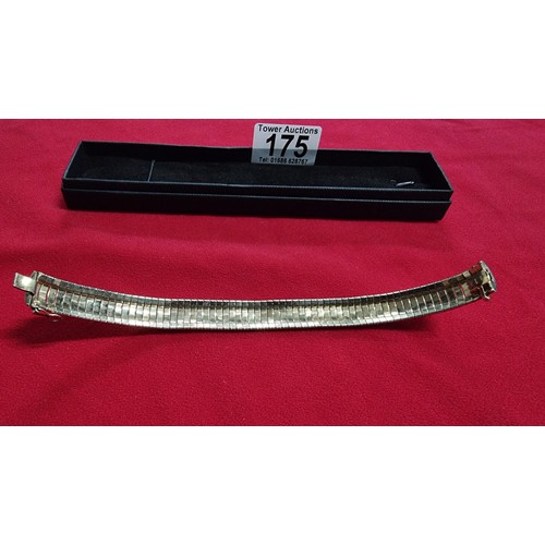 175 - 925 silver Tricolour bracelet with yellow and Rose gold plating in excellent clean condition marked ... 