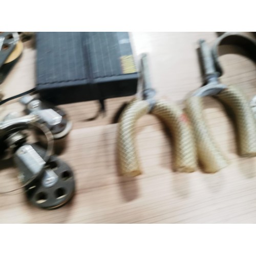 20 - Quantity of double and single Barton pulleys with heavy duty D Rings, pair of Rollock's etc