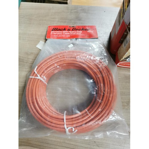 30 - New and sealed Black and Decker 25 meters of heavy duty 10 Amp extension cable, 5 litre can of Thomp... 