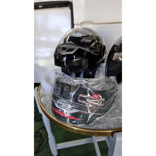 81 - As New motorcycle helmet by Shox, with additonal as new visor, along with classic motorcycle helmet ... 