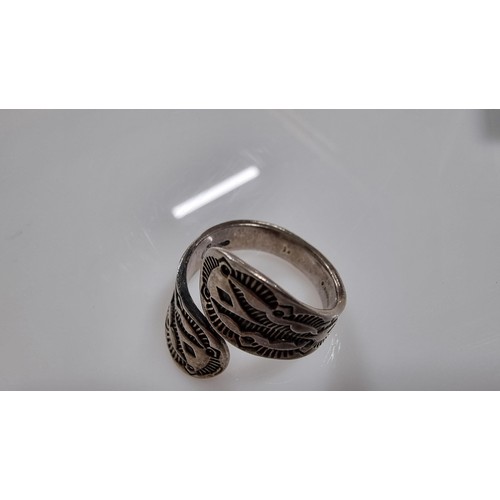 238 - Chunky 925 silver expandable ring with an Aztec engraved design. From size P & upwards. Weight 7.6g.